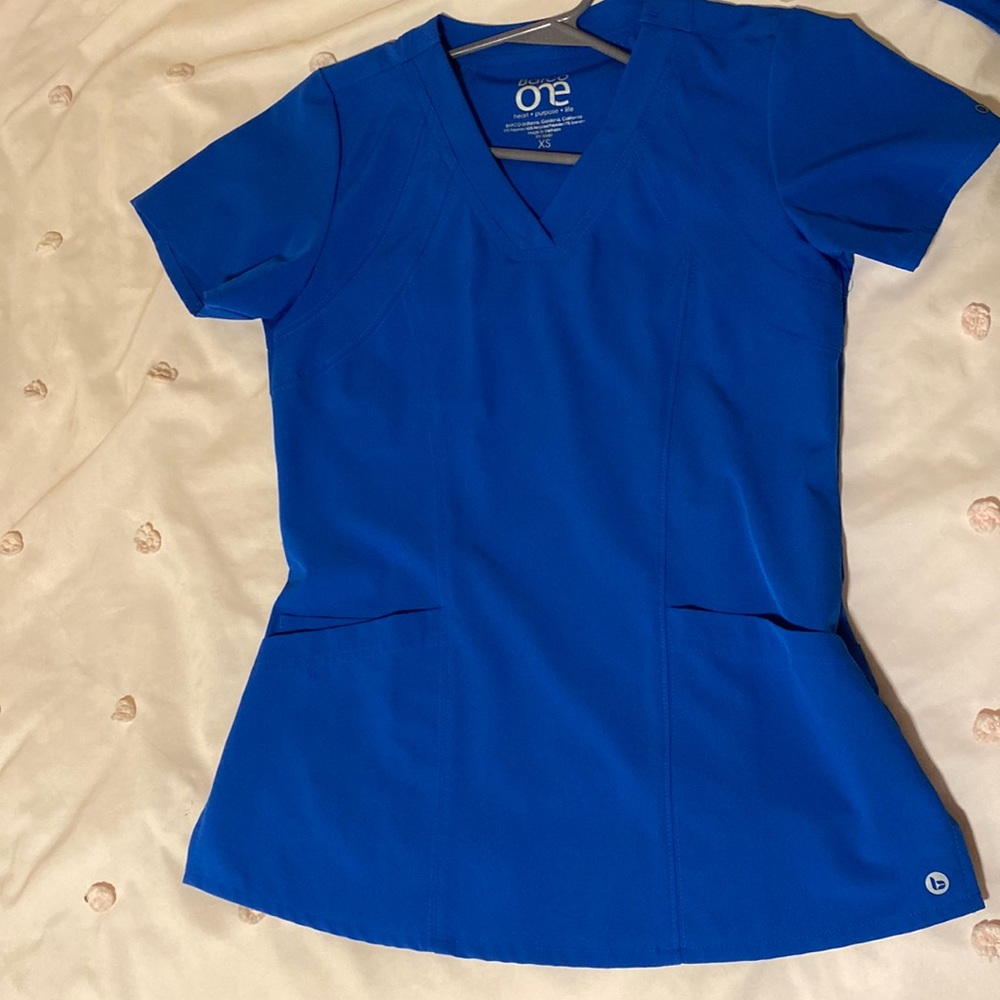 Barco one XS scrub top royal blue